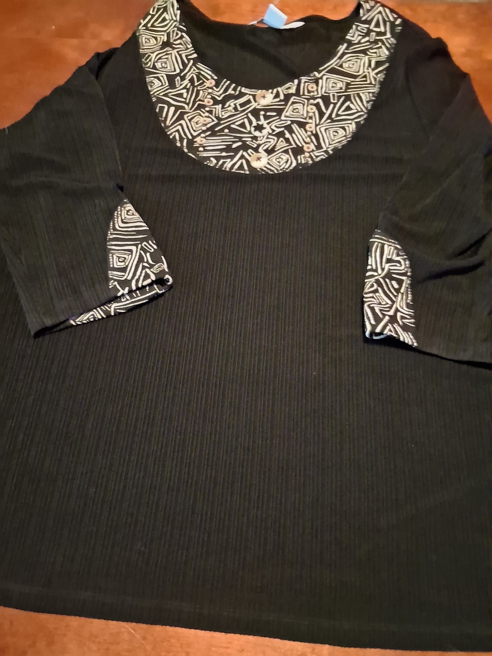 TanJay Black Long Sleeve Scoop Neck Top with White Geometric Trim
